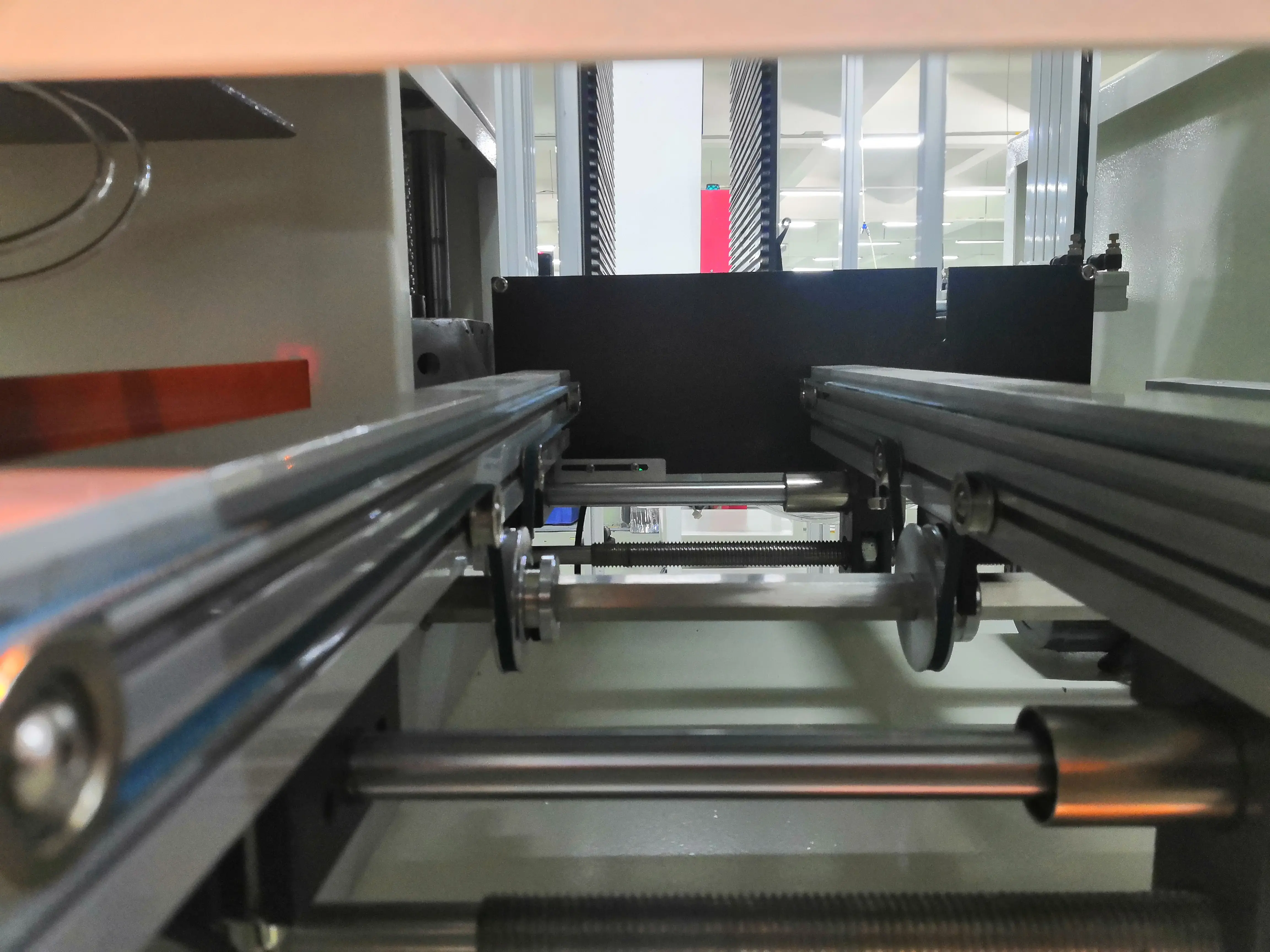 SP-250-SZ automatic PCB vacuum and magazine Loader PCB loading machine